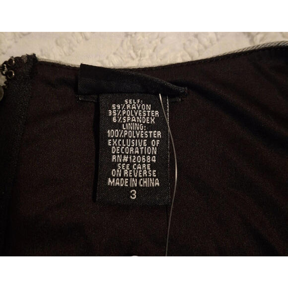 Torrid 3 Sleeveless Peplum‎ Top Black Grey Colorblock Tank Keyhole Neck NWT - Picture 10 of 11